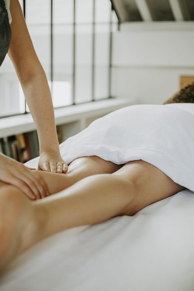 Sportmassage: stevige massage aan huis of op locatie